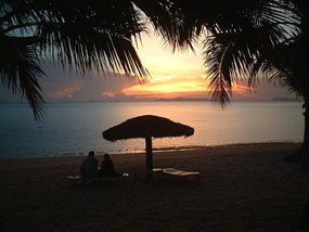 �T���Z�b�g�r�[�`